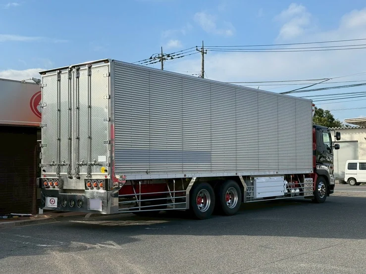 車両画像 6: 平成26年(2014)：日野：プロフィア：冷凍バン
