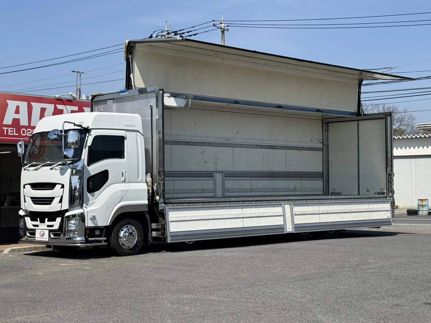 車両画像 3: 平成30年(2018)：いすゞ：ギガ：冷凍ウィング