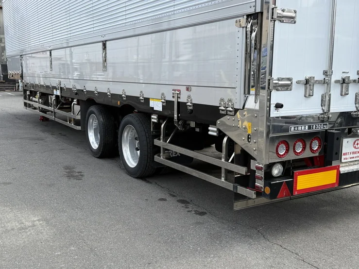 車両画像 34: 令和3年(2021)：トレクス：トレーラー冷凍ウィング：セミトレーラー