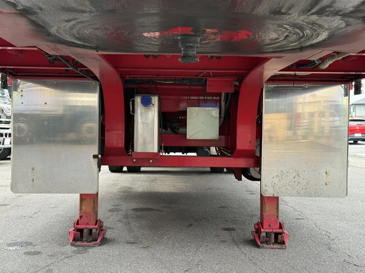 車両画像 9: 令和3年(2021)：トレクス：トレーラー冷凍ウィング：セミトレーラー