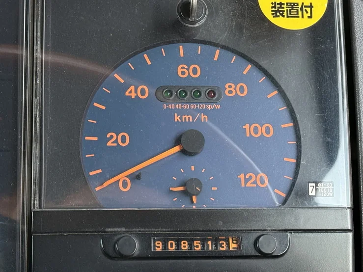 車両画像 33: 平成15年(2003)：日野：テラヴィ：トレーラーヘッド