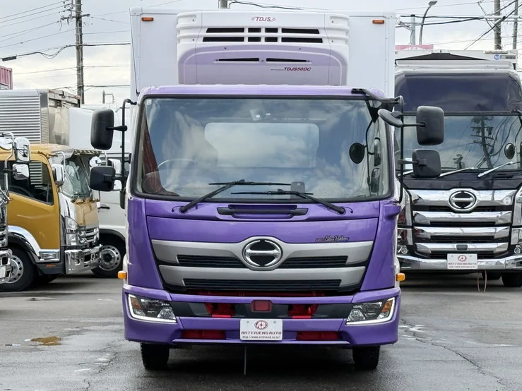 車両画像 2: 令和2年(2020)：日野：17レンジャー：冷凍バン