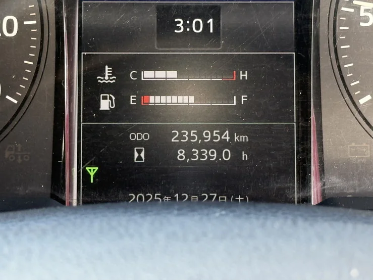 車両画像 30: 令和2年(2020)：日野：17レンジャー：冷凍バン