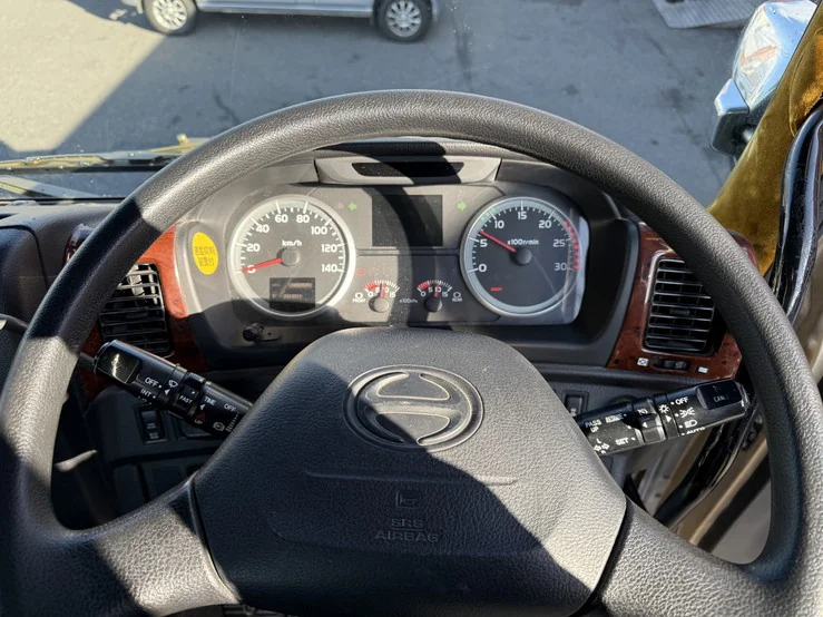 車両画像 28: 平成30年(2018)：日野：プロフィア：トレーラーヘッド