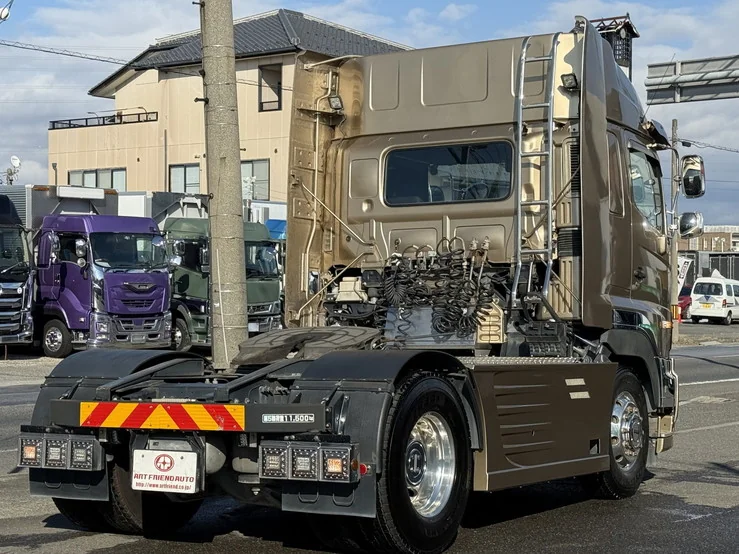 車両画像 6: 平成30年(2018)：日野：プロフィア：トレーラーヘッド