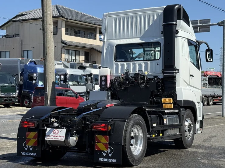 車両画像 6: 令和7年(2025)：三菱ふそう：24スーパーグレート：トレーラーヘッド