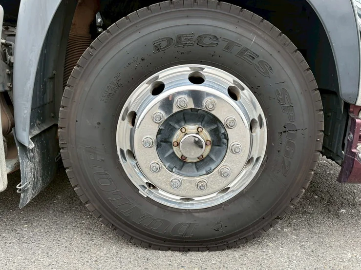 車両画像 21: 令和2年(2020)：日野：17プロフィア：トレーラーヘッド