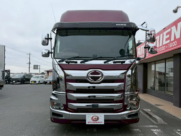 車両画像 2: 令和2年(2020)：日野：17プロフィア：トレーラーヘッド