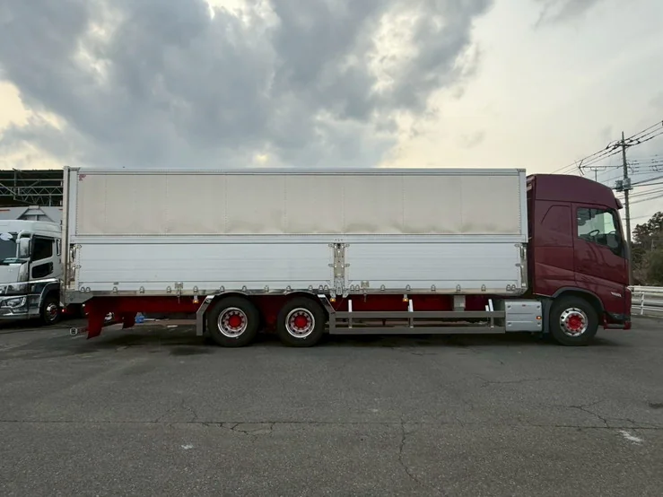 車両画像 7: 令和5年(2023)：VOLVO：FH：アルミウィング