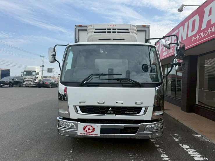 車両画像 2: 令和3年(2021)：三菱ふそう：ファイター：冷凍ウィング