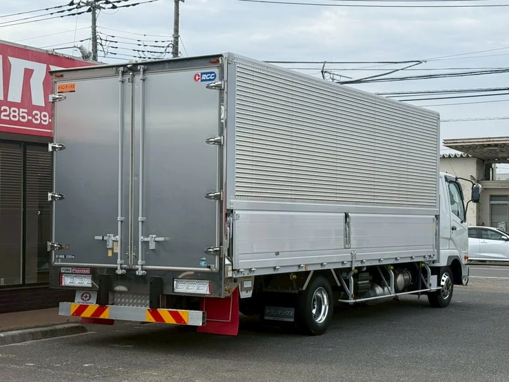 車両画像 6: 令和3年(2021)：三菱ふそう：ファイター：冷凍ウィング