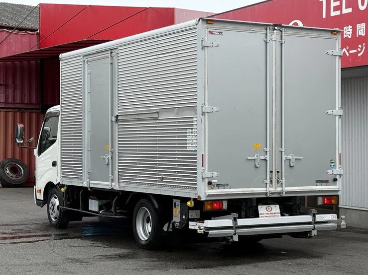 車両画像 5: 令和3年(2021)：日野：デュトロ：アルミバン