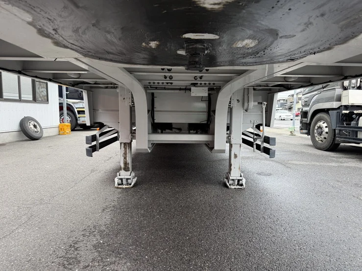 車両画像 27: 令和8年(2026)：トレクス：トレーラーウィング段付き：セミトレーラー