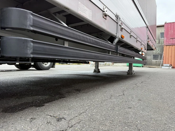 車両画像 38: 令和8年(2026)：トレクス：トレーラーウィング段付き：セミトレーラー