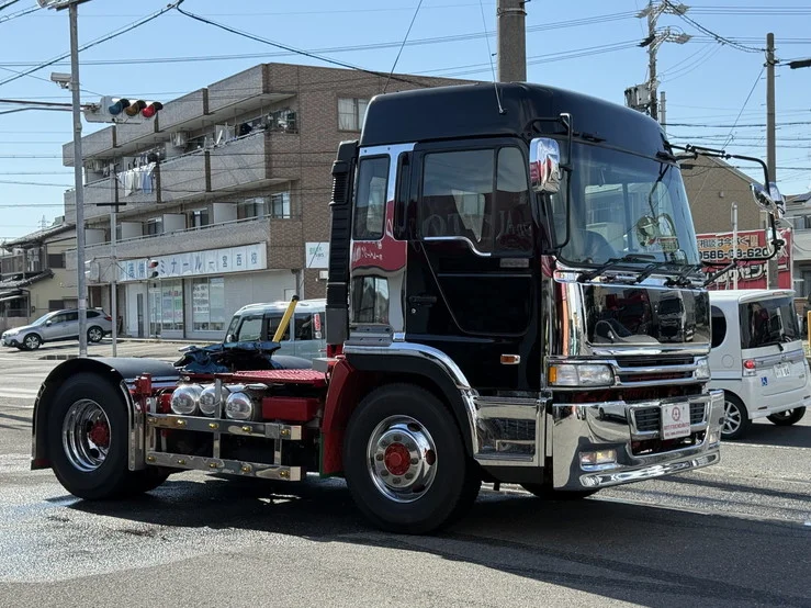 車両画像 8: 平成15年(2003)：日野：テラヴィ：トレーラーヘッド