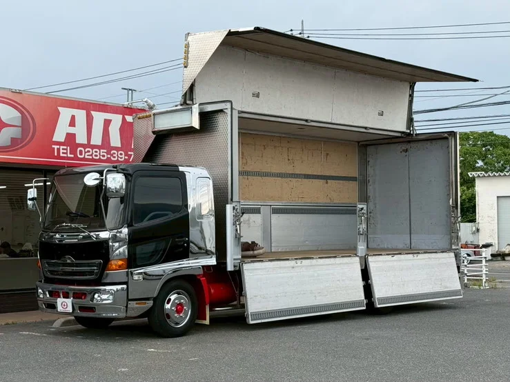 車両画像 9: 平成16年(2004)：日野：レンジャープロ：アルミウィング