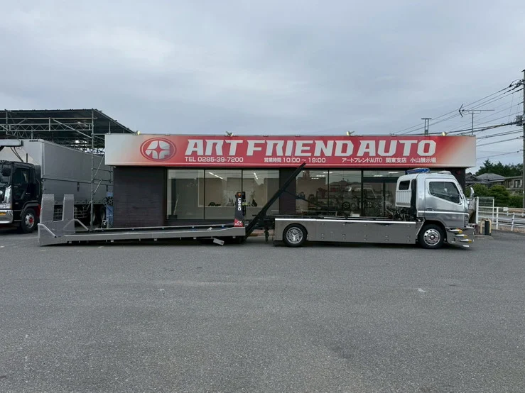 車両画像 15: 平成23年(2011)：三菱ふそう：ブルーテックキャンター：積載車