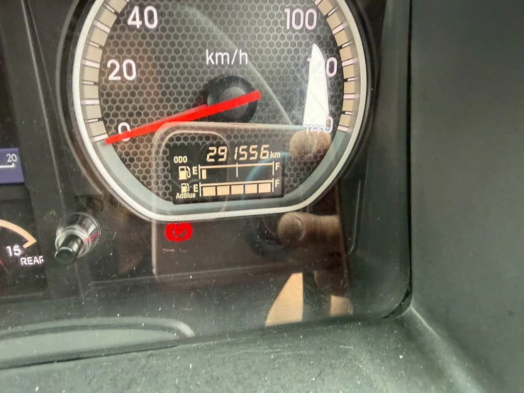 車両画像 27: 令和3年(2021)：いすゞ：ギガ：アルミウィング