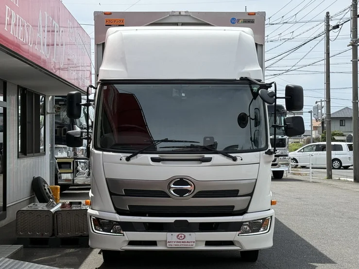 車両画像 2: 令和5年(2023)：日野：17レンジャー：アルミウィング