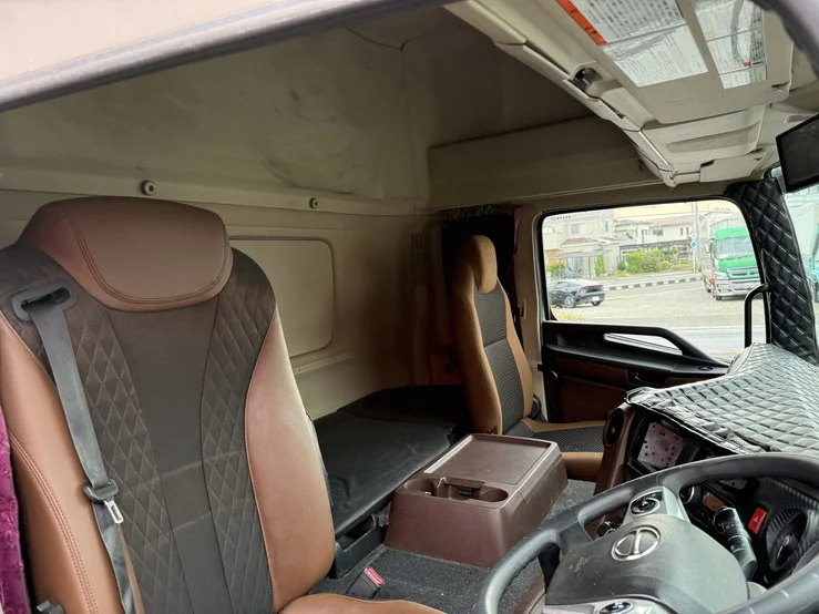車両画像 17: 令和2年(2020)：日野：17プロフィア：アルミウィング