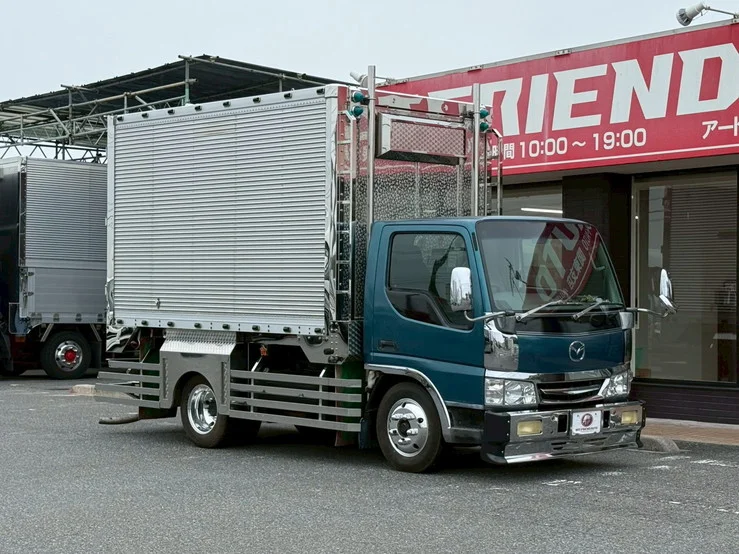 車両画像 8: 平成16年(2004)：マツダ：タイタン：アルミバン