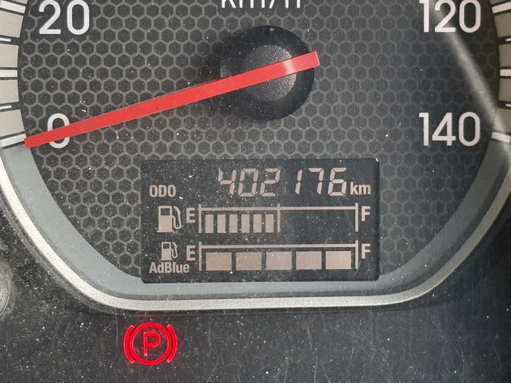 車両画像 26: 令和3年(2021)：いすゞ：ギガ：アルミウィング