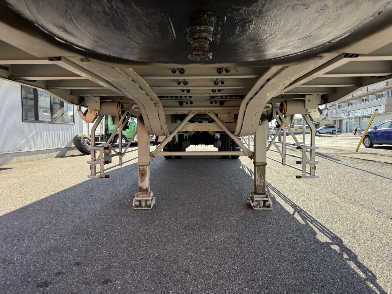 車両画像 22: 令和4年(2022)：トレクス：バンセミトレーラー：トレーラーウィング