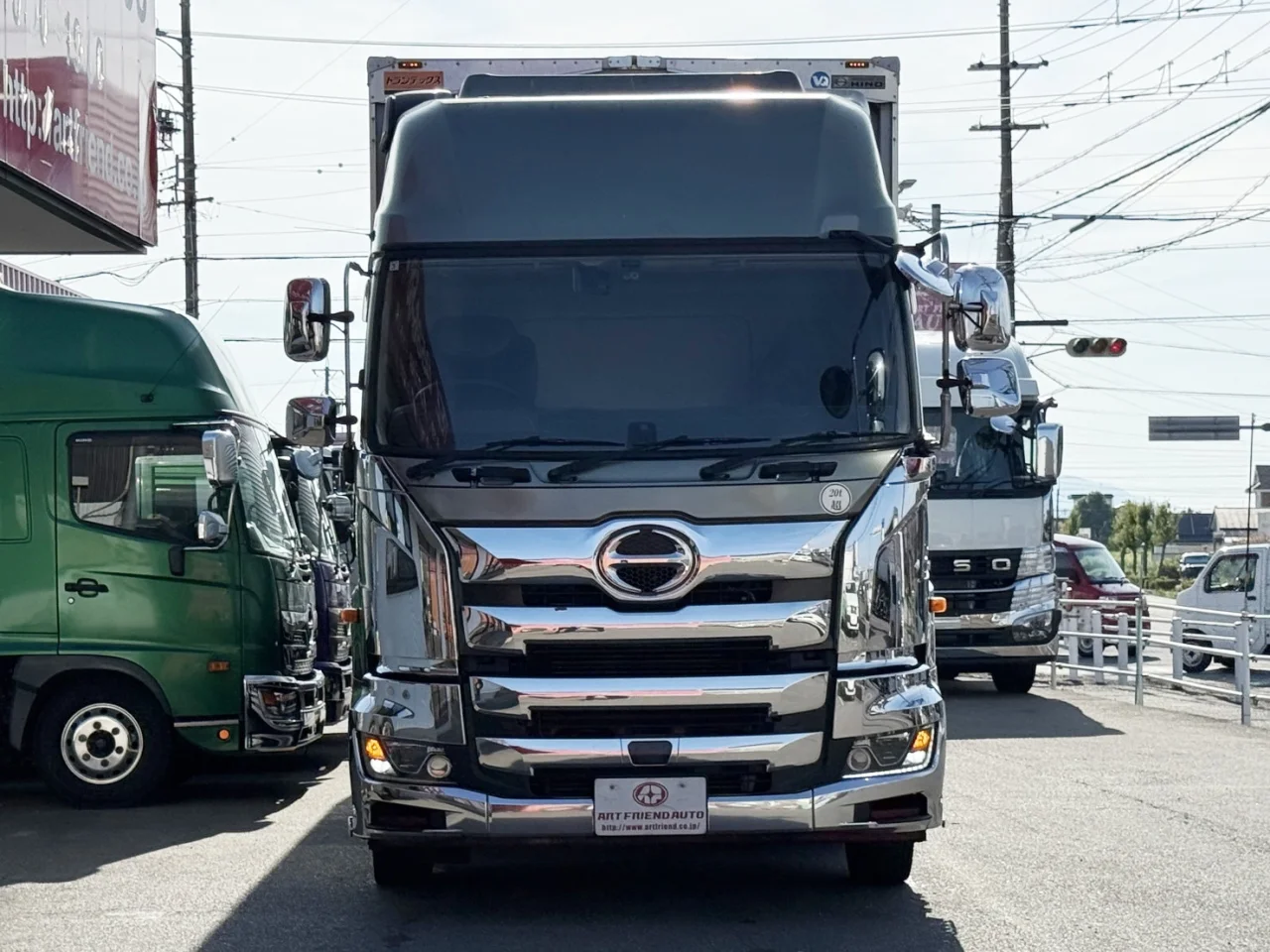 車両画像 2: 平成30年(2018)：日野：17プロフィア：アルミウィング
