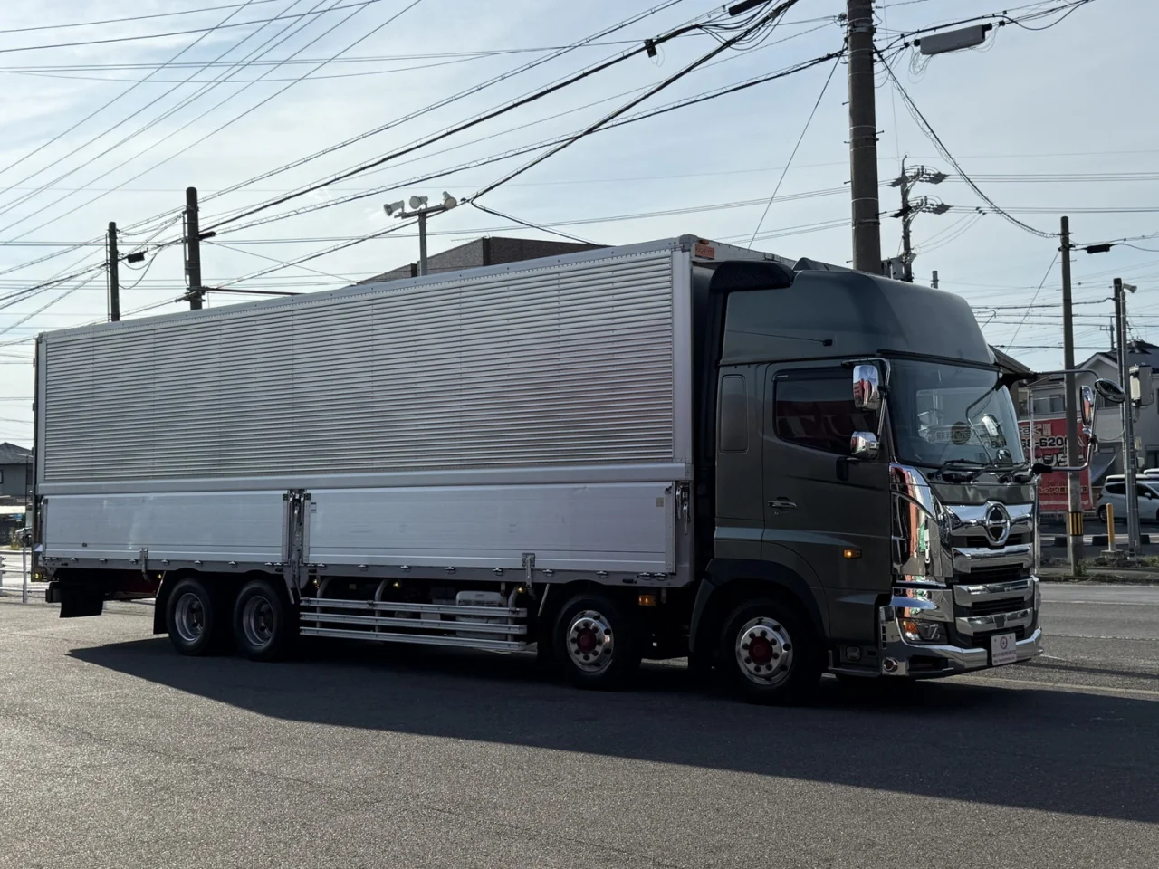 車両画像 8: 平成30年(2018)：日野：17プロフィア：アルミウィング
