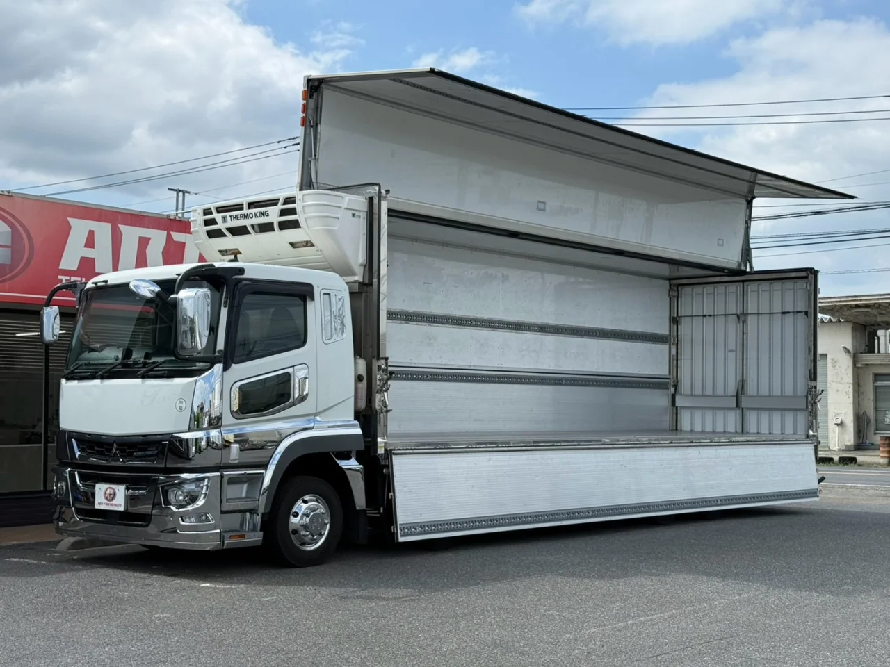 車両画像 5: 令和3年(2021)：三菱ふそう：スーパーグレート：冷凍ウイング
