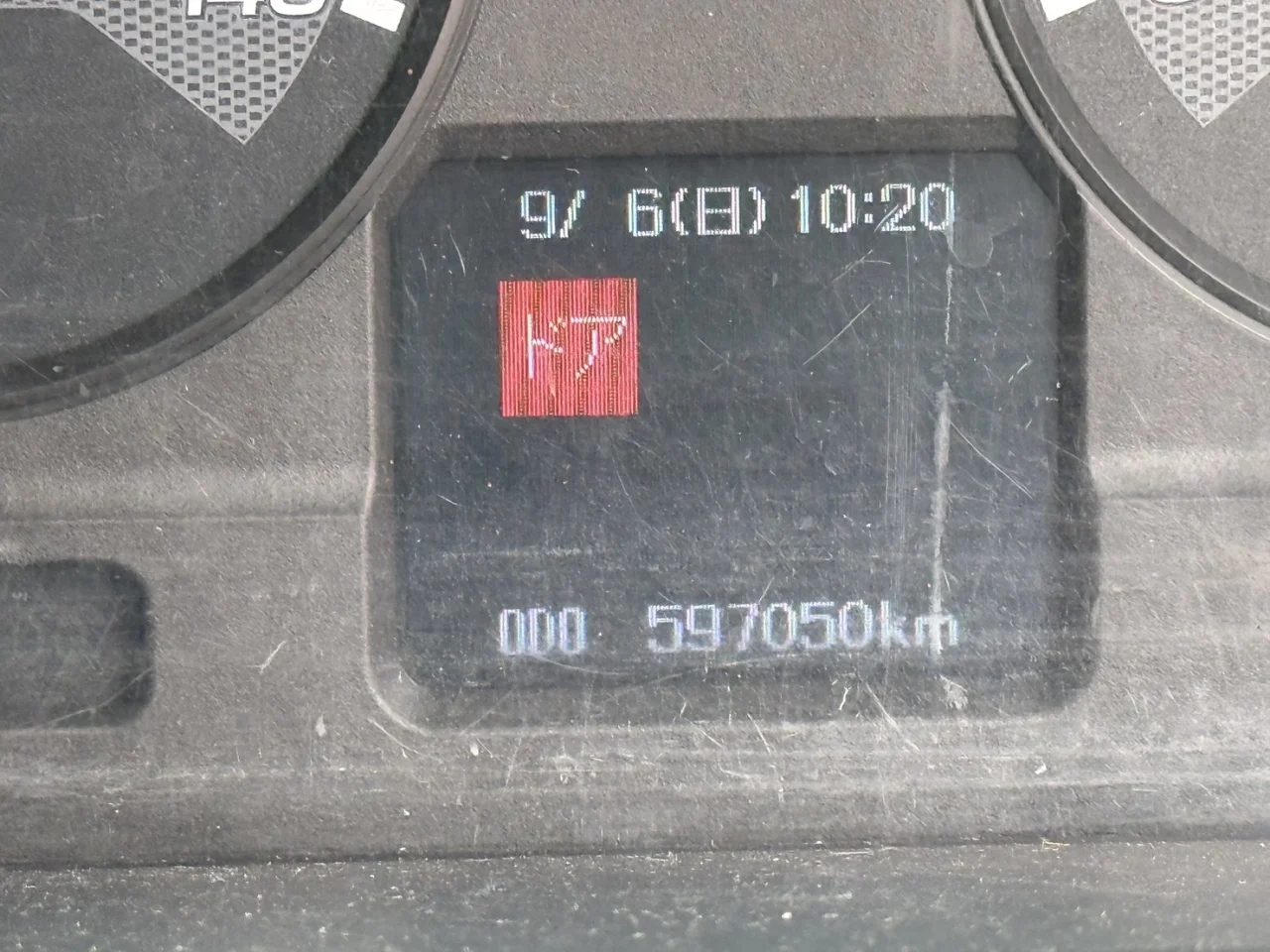 車両画像 27: 平成30年(2018)：三菱ふそう：ファイター：アルミウィング