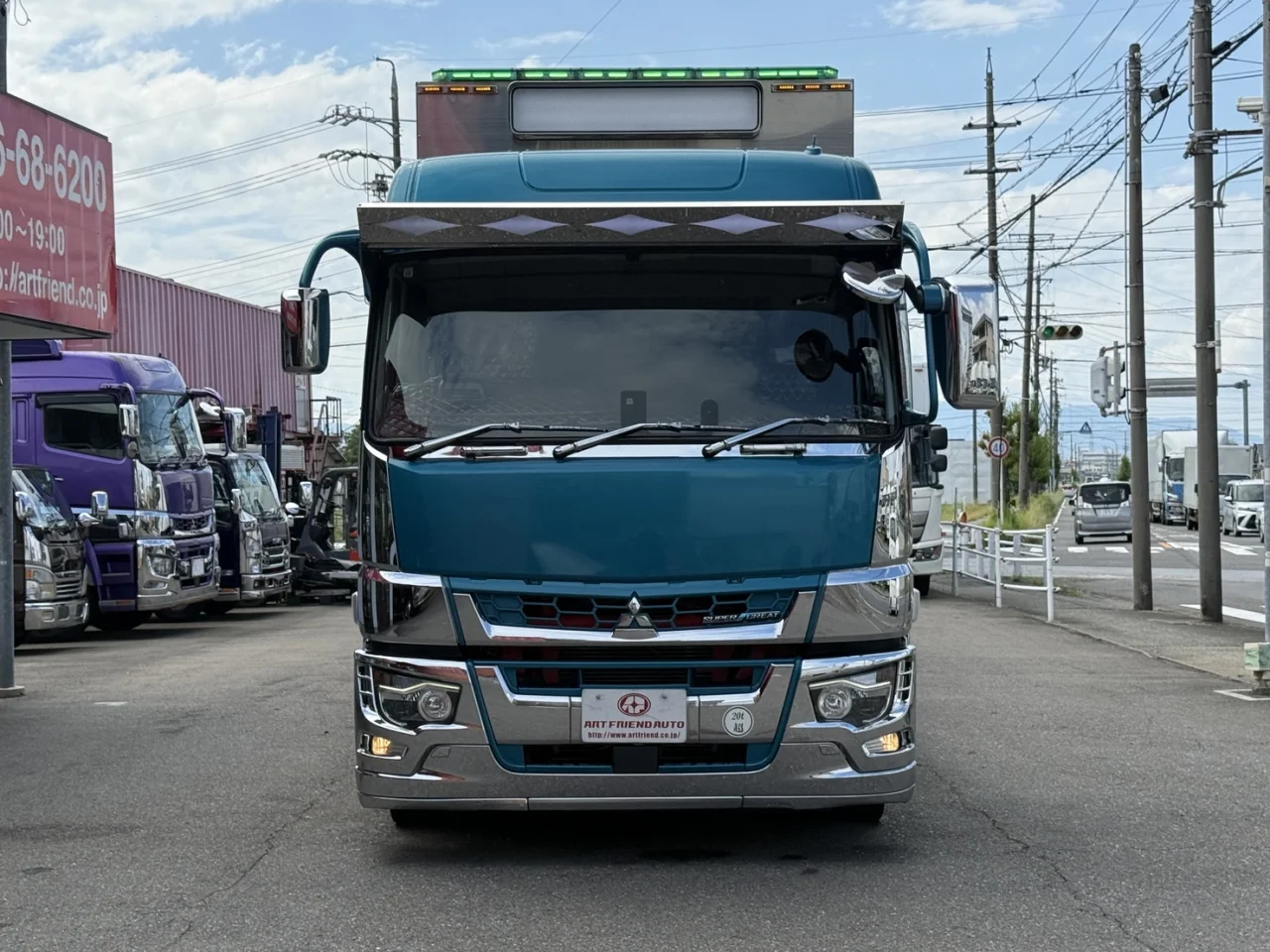 車両画像 2: 令和元年(2019)：三菱ふそう：17スーパーグレート：セルフローダー